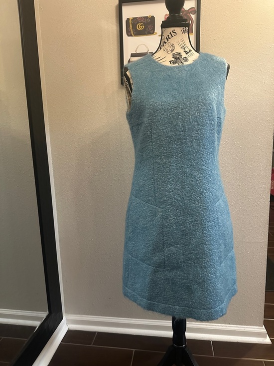 STRENESSE Dresses & Skirts - STRENESSE Sleek Sleeveless Sky Blue Mini Dress